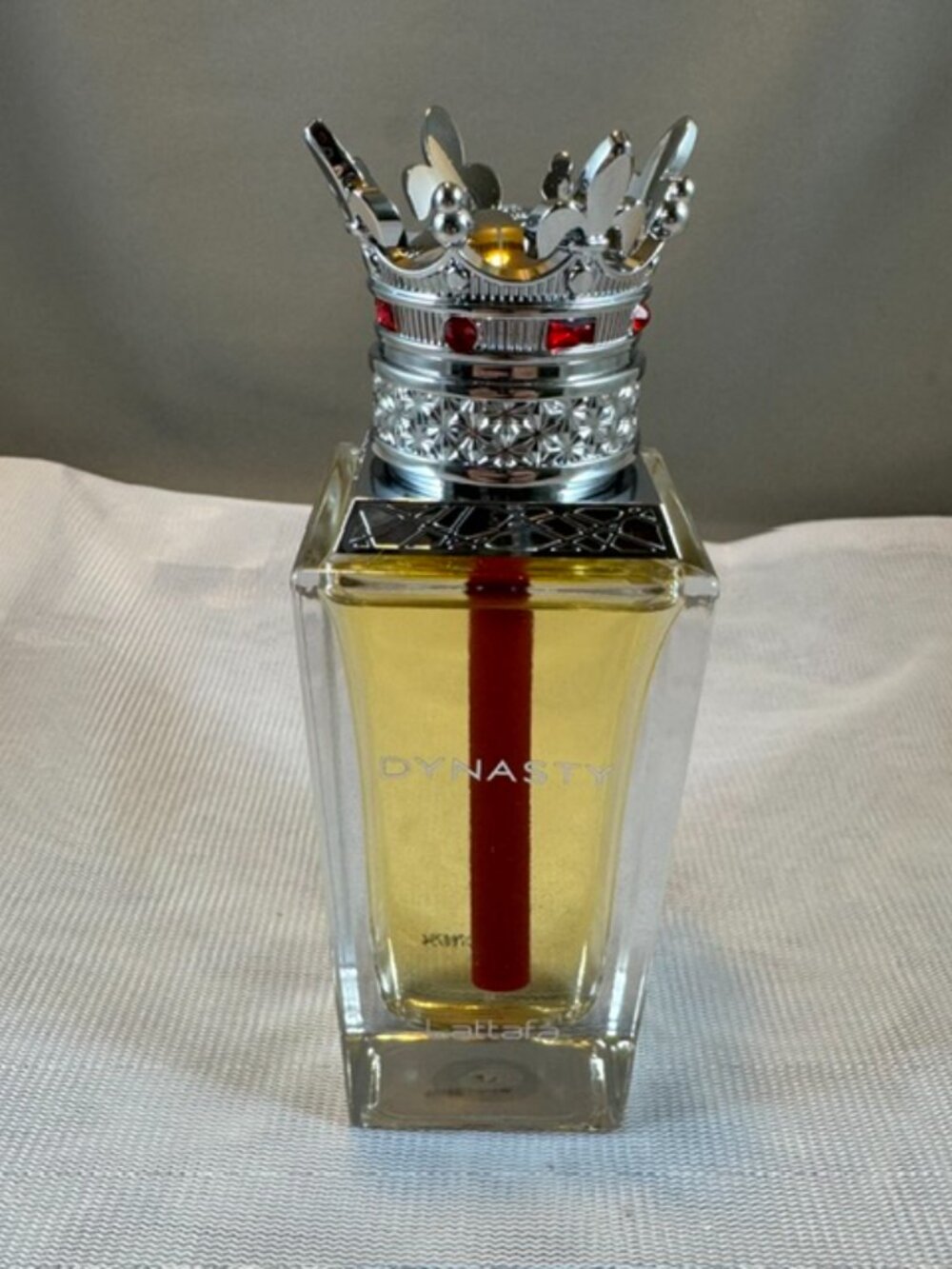 Lattafa Dynasty Eau de Parfum Spray Unisex 3.4oz New No box $85